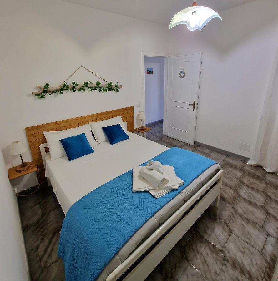La Terrazza Dei Nonni Apartment Torre Specchia Ruggeri Ngoại thất bức ảnh